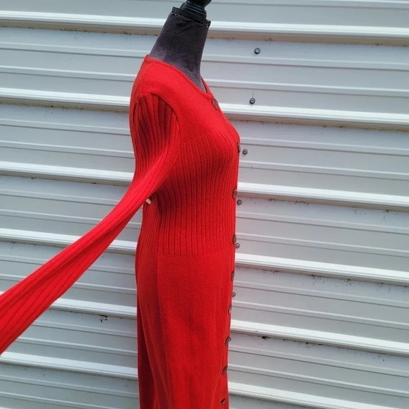Jessica Howard Red Sweater Midi Dress Long Sleeves Front Buttoned Pockets Knit L - Picture 13 of 16